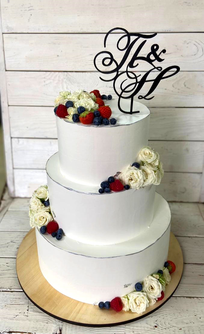 торт, свадьба, белый, 3 яруса, цветы, топпер
